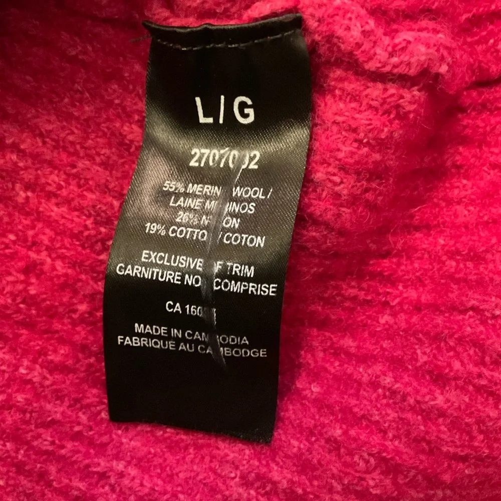 ✨ 🩷 Tahari Fuchsia Pink Merino Wool Blend Turtleneck Sweater Size L EUC - Picture 4 of 8